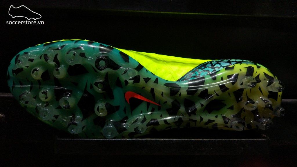 nike hypervenom phantom turquoise